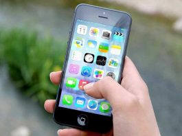 Cellulare: ragazza incredibile